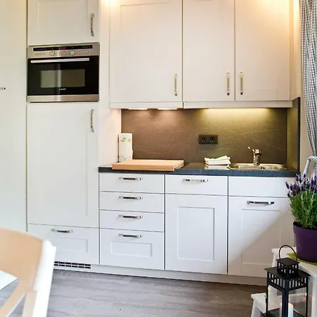 Tra7c Kossmann Apartman Niendorf