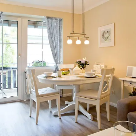 Apartment Tra7c Kossmann *